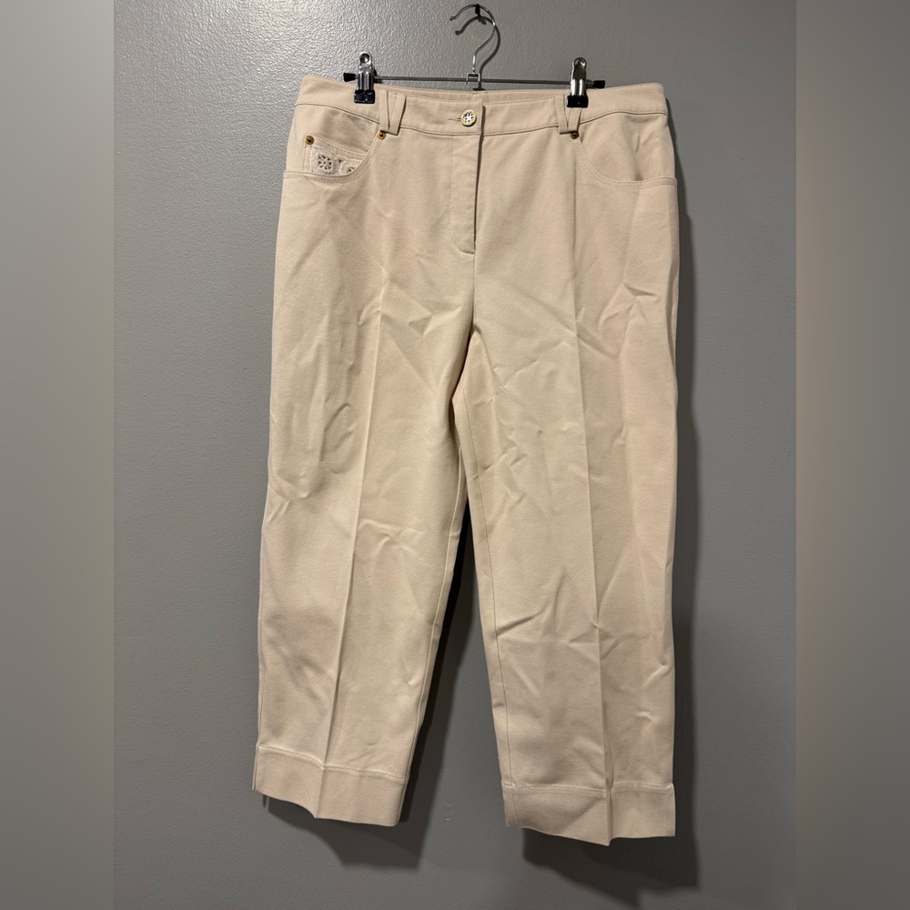 St John Sport 10 Classic Women's Cream Trousers - Casual Stretch Capri